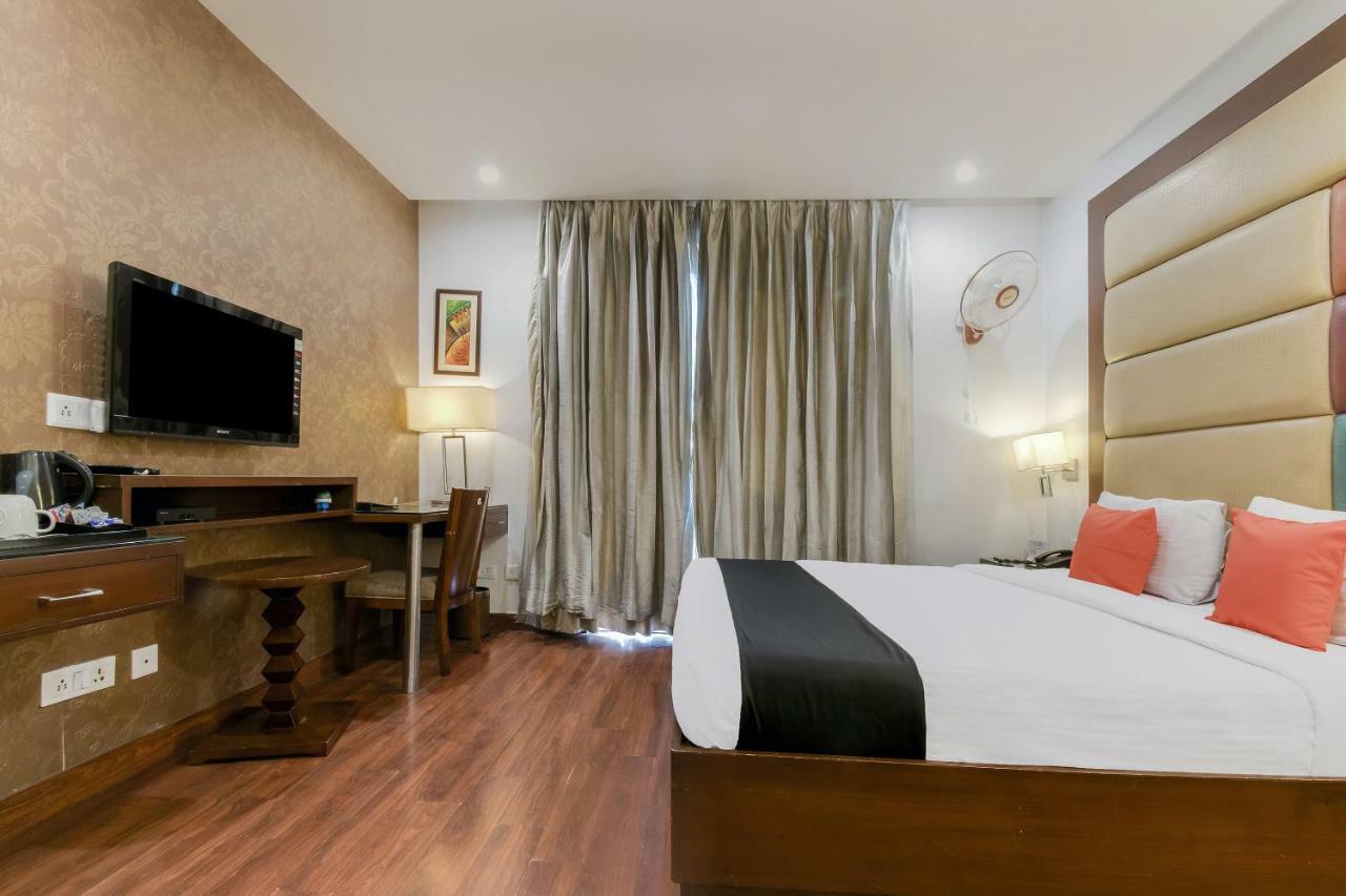 The Grand Vikalp By Saga Hotels Yeni Delhi Dış mekan fotoğraf